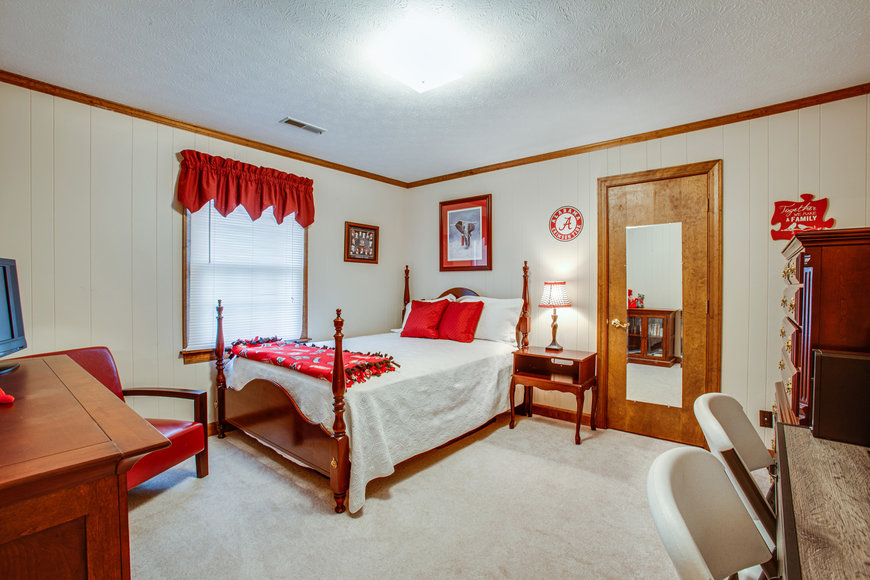 Image for 4 BR/4 BA Custom Home on 2.3 +/- Acres in Ivy Farms Only Minutes From UVA & Downtown Charlottesville--ONLINE ONLY BIDDING!!