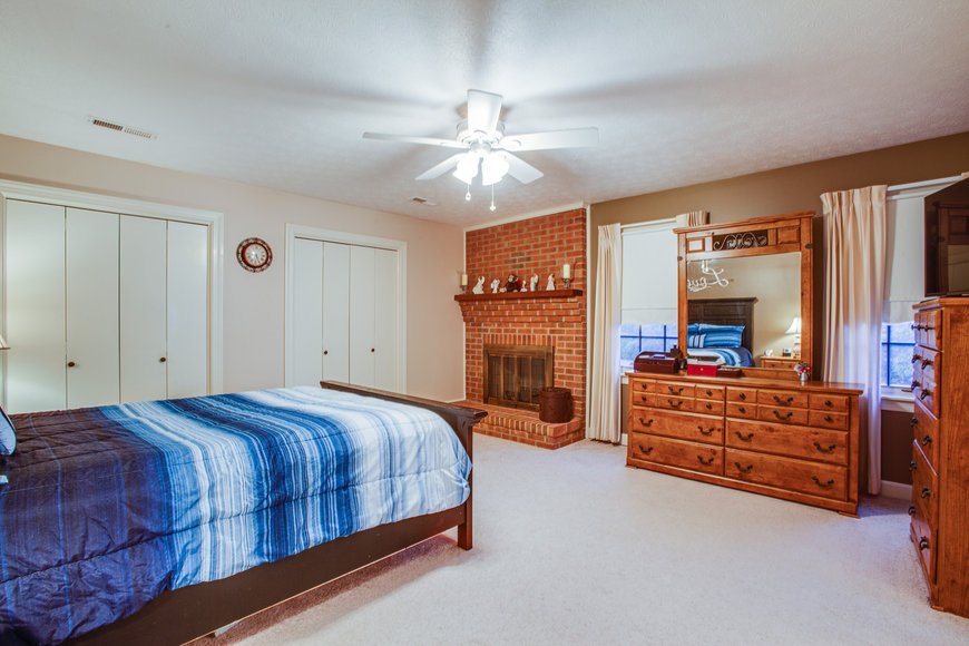 Image for 4 BR/4 BA Custom Home on 2.3 +/- Acres in Ivy Farms Only Minutes From UVA & Downtown Charlottesville--ONLINE ONLY BIDDING!!