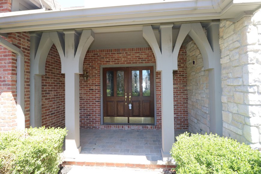 Image for MINIMUM BID AUCTION! $499,000 - 14 Riverhills Lane