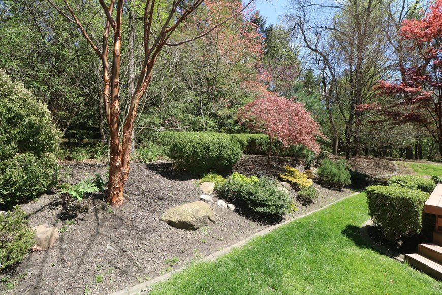 Image for MINIMUM BID AUCTION! $499,000 - 14 Riverhills Lane