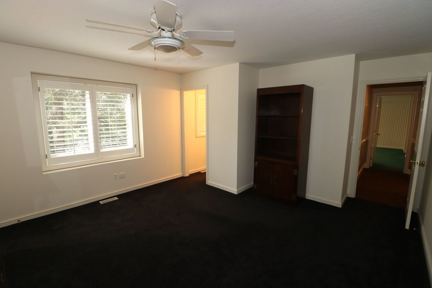 Image for MINIMUM BID AUCTION! $499,000 - 14 Riverhills Lane