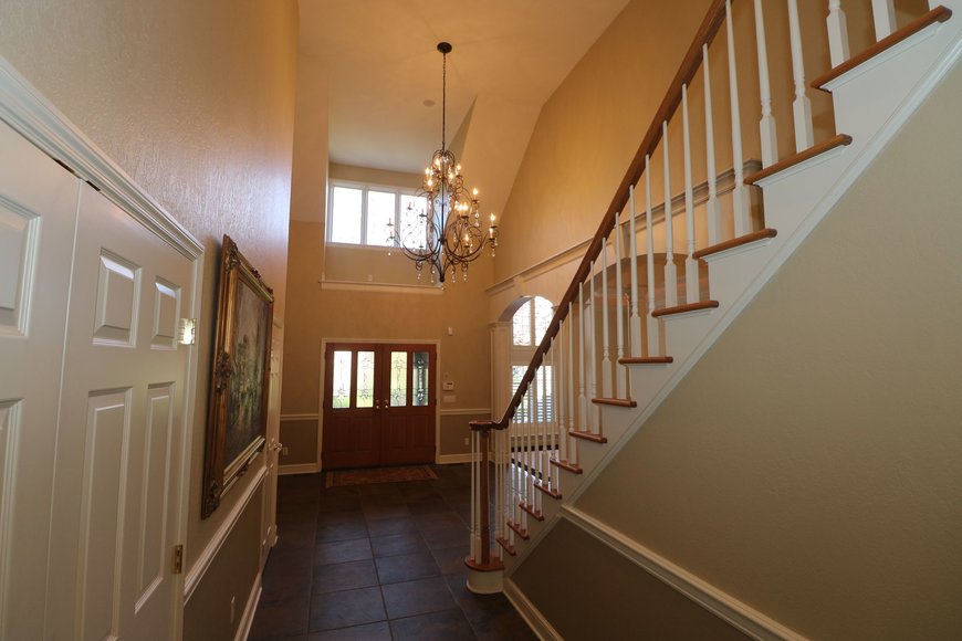 Image for MINIMUM BID AUCTION! $499,000 - 14 Riverhills Lane