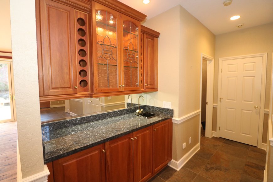 Image for MINIMUM BID AUCTION! $499,000 - 14 Riverhills Lane