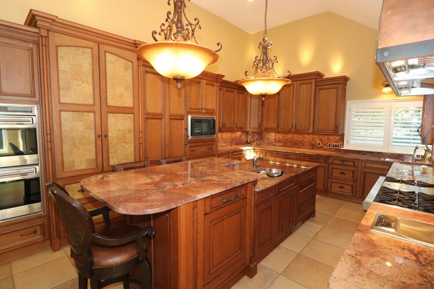 Image for MINIMUM BID AUCTION! $499,000 - 14 Riverhills Lane