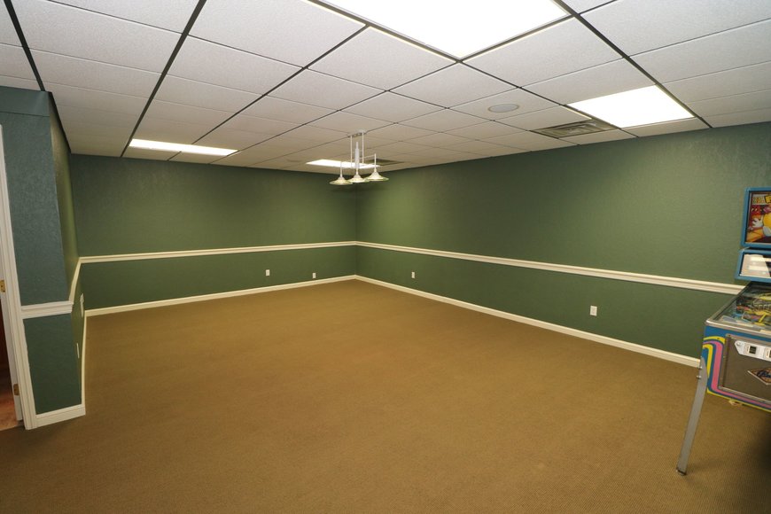 Image for MINIMUM BID AUCTION! $499,000 - 14 Riverhills Lane