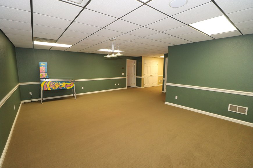 Image for MINIMUM BID AUCTION! $499,000 - 14 Riverhills Lane