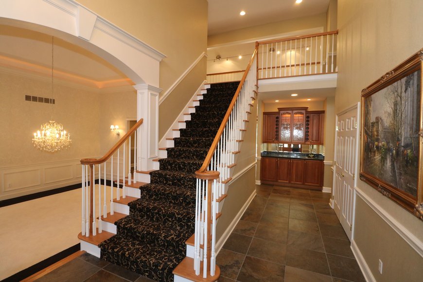 Image for MINIMUM BID AUCTION! $499,000 - 14 Riverhills Lane