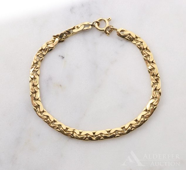 Image for Jewelry | May 27, 2020 at 8:00 PM