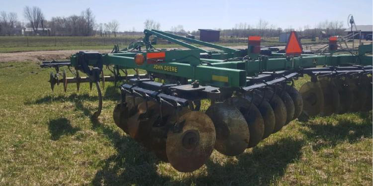 John Deere 512 Disk Ripper