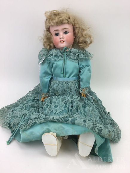 Image for Antique Bisque Dolls and Body Parts | May 26, 2020 at 8:00 PM