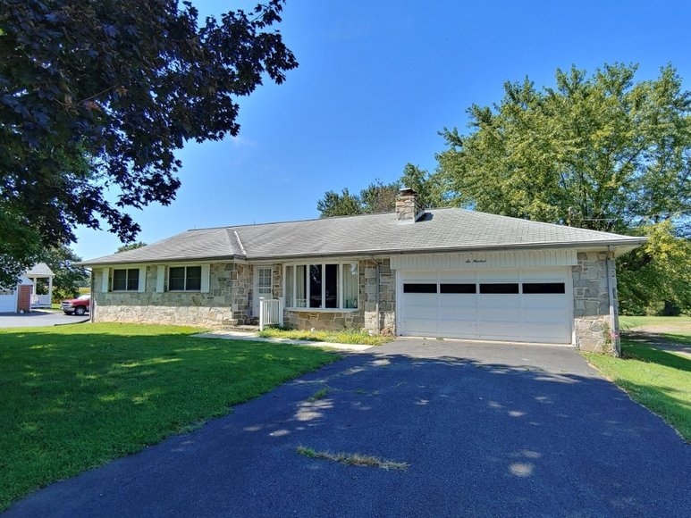 Image for To settle the Estate of Laurine Edwards Brewer
PUBLIC ESTATE AUCTION - HARFORD CO.