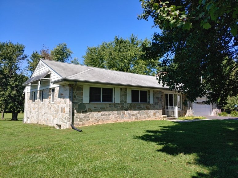 Image for To settle the Estate of Laurine Edwards Brewer
PUBLIC ESTATE AUCTION - HARFORD CO.