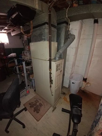 Image for Attn: Investors & First Time Buyers!
PUBLIC AUCTION - BALTIMORE CO. MD.