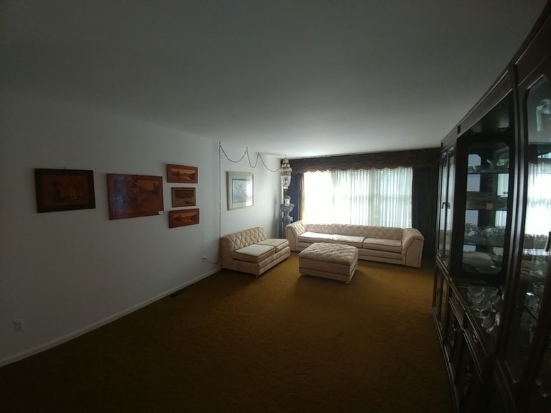 Image for RENOWNED KNIFE MAKER RAYMOND BEERS DOWNSIZING
PUBLIC AUCTION - BALTIMORE CO. MD.