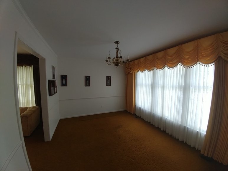 Image for RENOWNED KNIFE MAKER RAYMOND BEERS DOWNSIZING
PUBLIC AUCTION - BALTIMORE CO. MD.