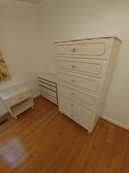 Image for RENOWNED KNIFE MAKER RAYMOND BEERS DOWNSIZING
PUBLIC AUCTION - BALTIMORE CO. MD.