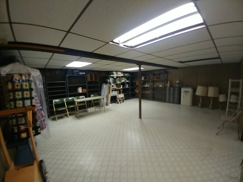 Image for RENOWNED KNIFE MAKER RAYMOND BEERS DOWNSIZING
PUBLIC AUCTION - BALTIMORE CO. MD.