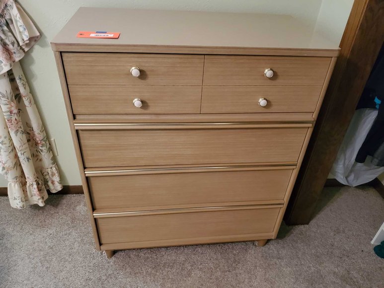 Image for Furniture, Collectibles, Household-Hillside