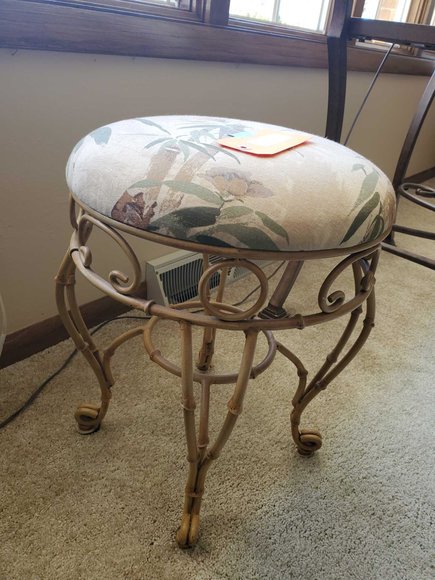 Image for Furniture, Collectibles, Household-Hillside