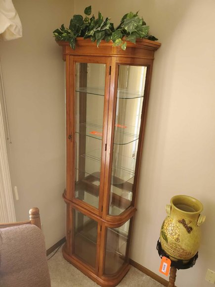 Image for Furniture, Collectibles, Household-Hillside