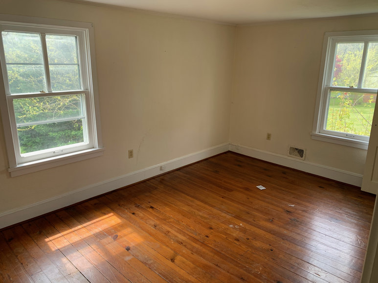 Image for 3 BR/1.5 BA Home in Downtown Berryville, VA (Clarke County)--SELLS to the HIGHEST BIDDER!!