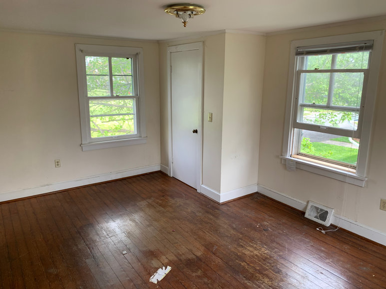 Image for 3 BR/1.5 BA Home in Downtown Berryville, VA (Clarke County)--SELLS to the HIGHEST BIDDER!!