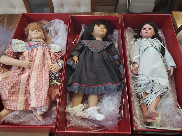 Image for Furniture, Collectibles, Coins & Household-New North