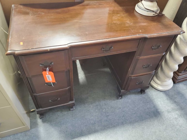 Image for Furniture, Collectibles, Coins & Household-New North