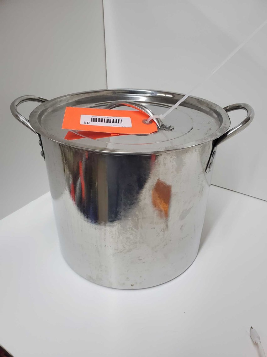 Image for Vehicle, Coins, Furniture, Collectibles-Main Front