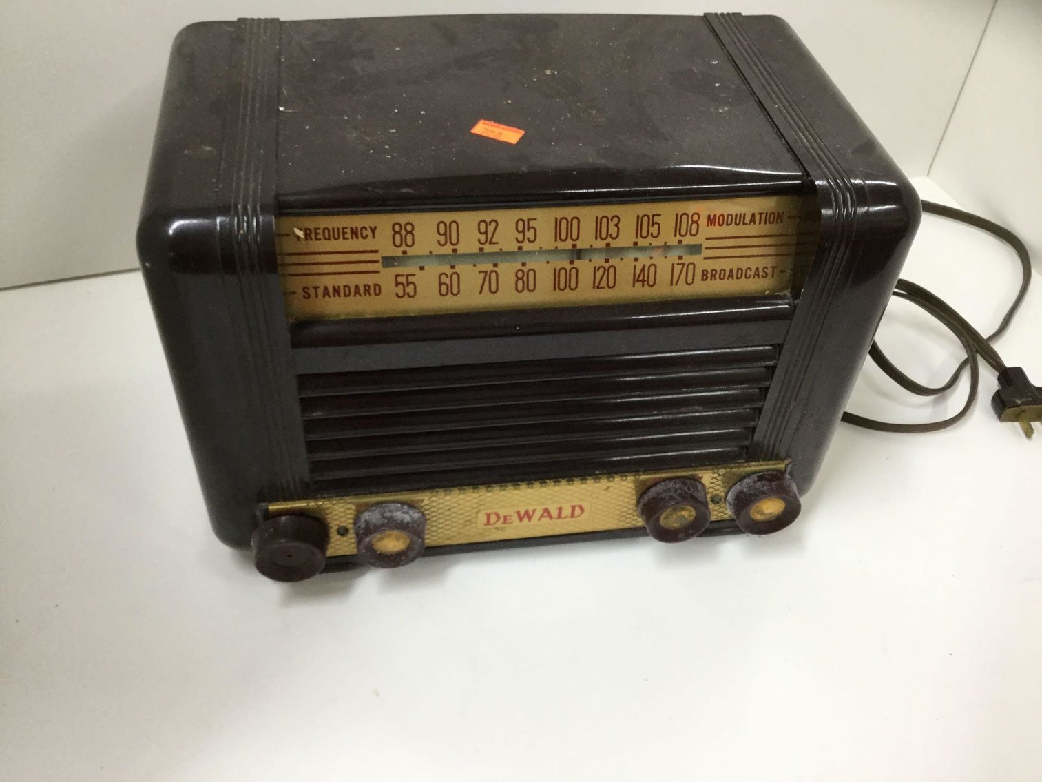 Image for Vehicle, Coins, Furniture, Collectibles-Main Front