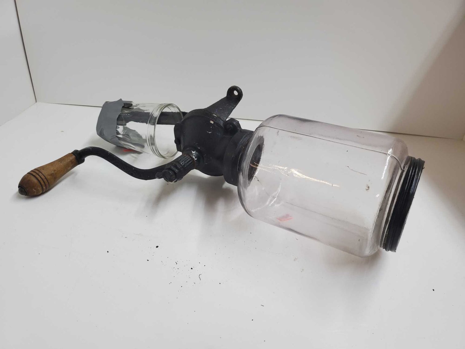 Image for Vehicle, Coins, Furniture, Collectibles-Main Front