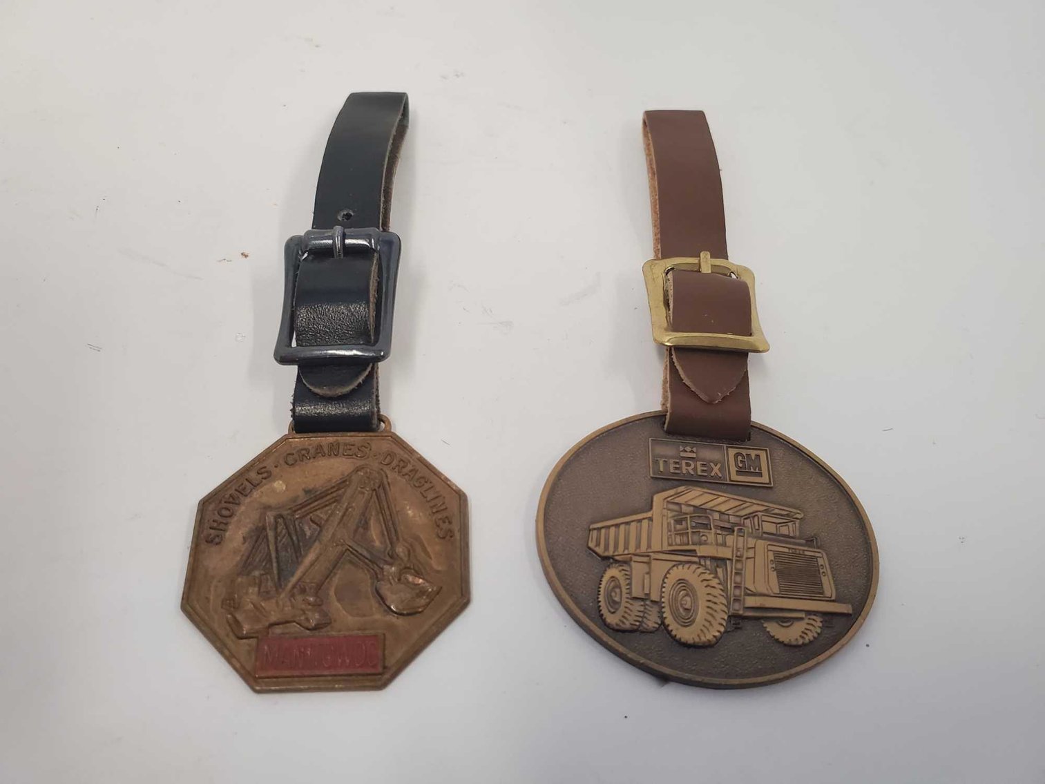 Image for Vehicle, Coins, Furniture, Collectibles-Main Front