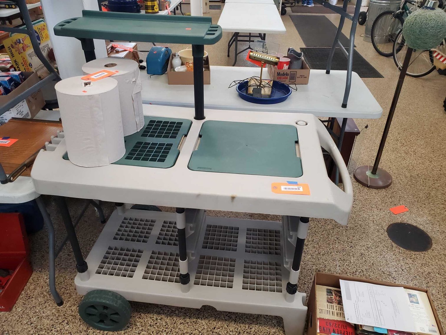 Image for Vehicle, Coins, Furniture, Collectibles-Main Front