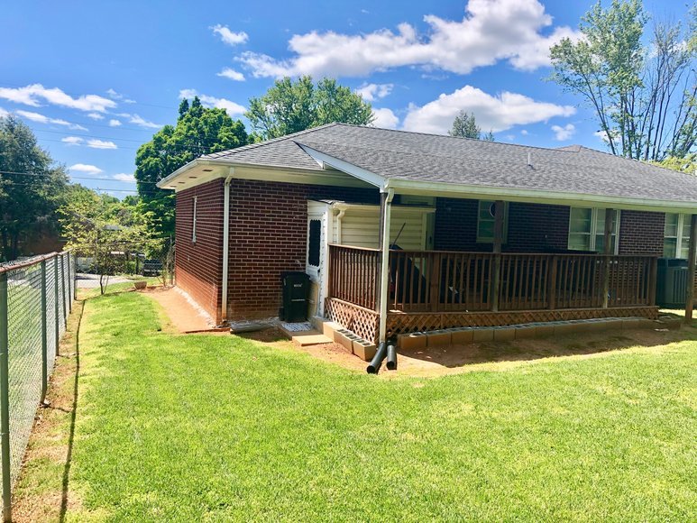 Image for 5 BR/2 BA Home w/Basement on .3 +/- Acre Lot Only Minutes From Liberty University & University of Lynchburg--ONLINE ONLY BIDDING!!