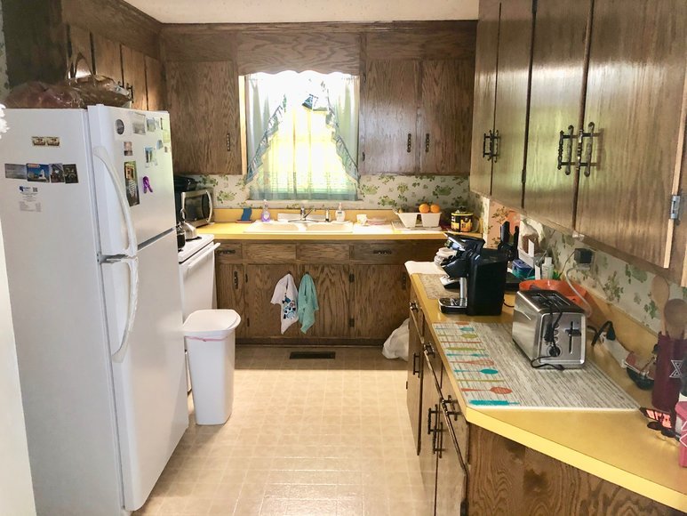 Image for 5 BR/2 BA Home w/Basement on .3 +/- Acre Lot Only Minutes From Liberty University & University of Lynchburg--ONLINE ONLY BIDDING!!