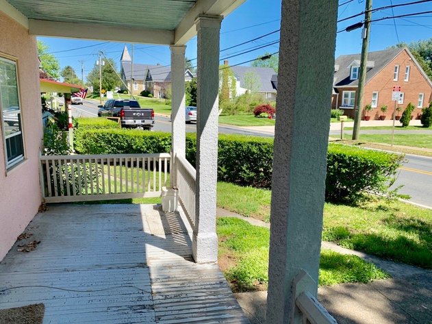 Image for 3 BR/1.5 BA Home on .35 +/- Acre Lot in the Town of Hamilton, VA--SELLS to the HIGHEST BIDDER!!