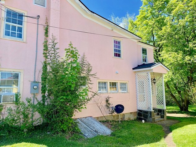 Image for 3 BR/1.5 BA Home on .35 +/- Acre Lot in the Town of Hamilton, VA--SELLS to the HIGHEST BIDDER!!