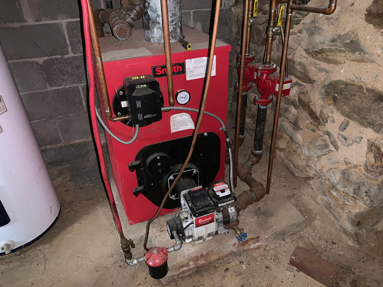 Image for JUN 19 Stately 3 BR/2.5 BA Home on 1.28 +/- Acre Lot in Hamilton, VA--SELLS to the HIGHEST BIDDER!!