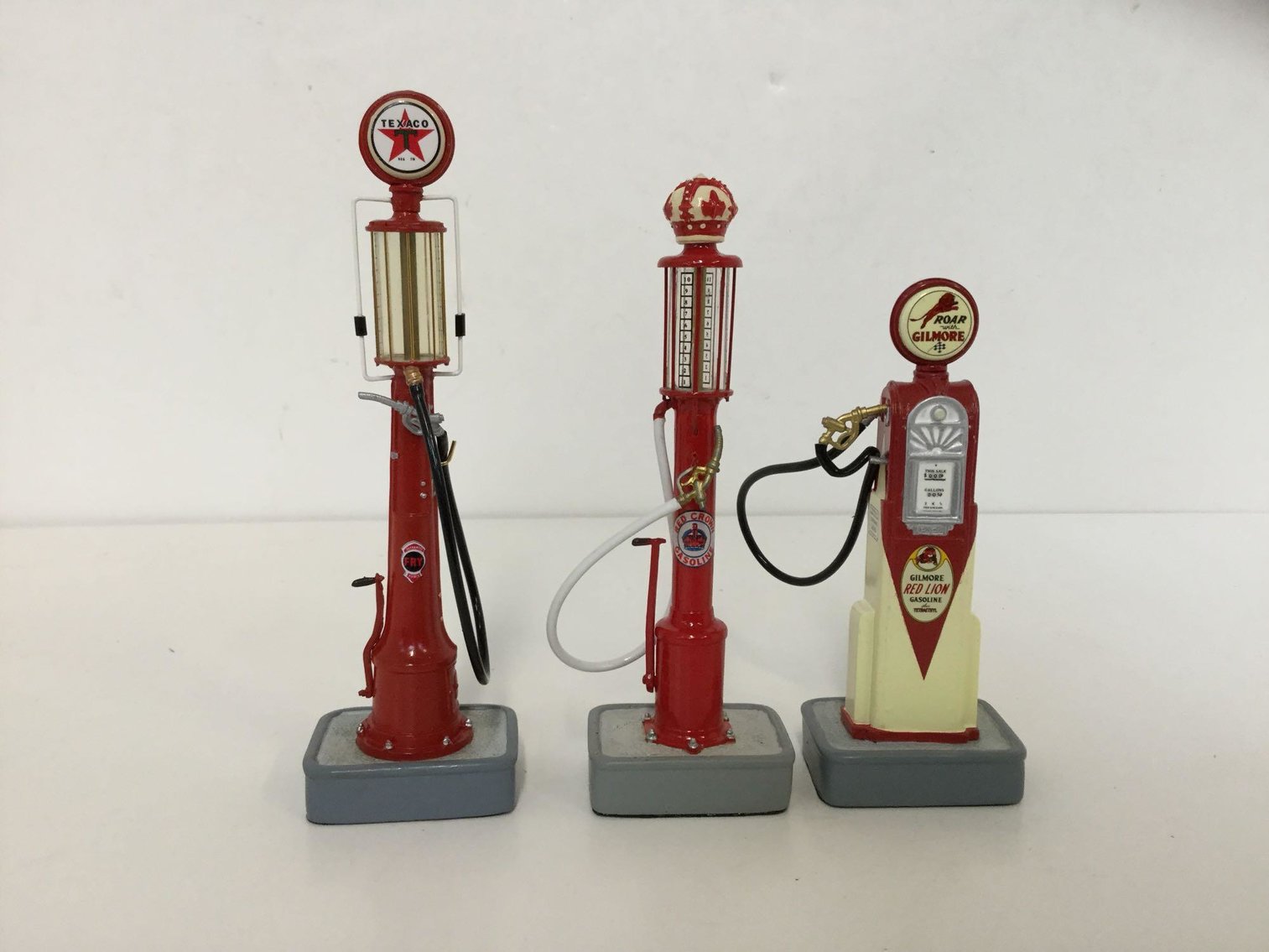 Image for Furniture, Collectibles, Household-Main building front half