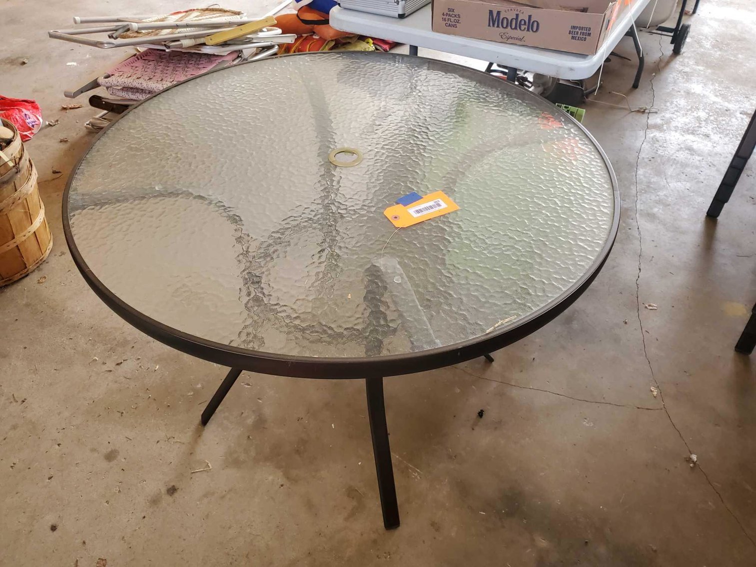 Image for 1957 Chevy Bel Air, 2018 Buick Enclave, Furniture, Collectibles, Household-Algoma