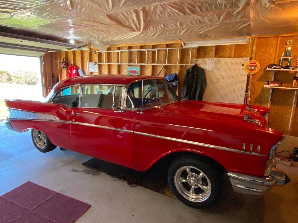 Image for 1957 Chevy Bel Air, 2018 Buick Enclave, Furniture, Collectibles, Household-Algoma