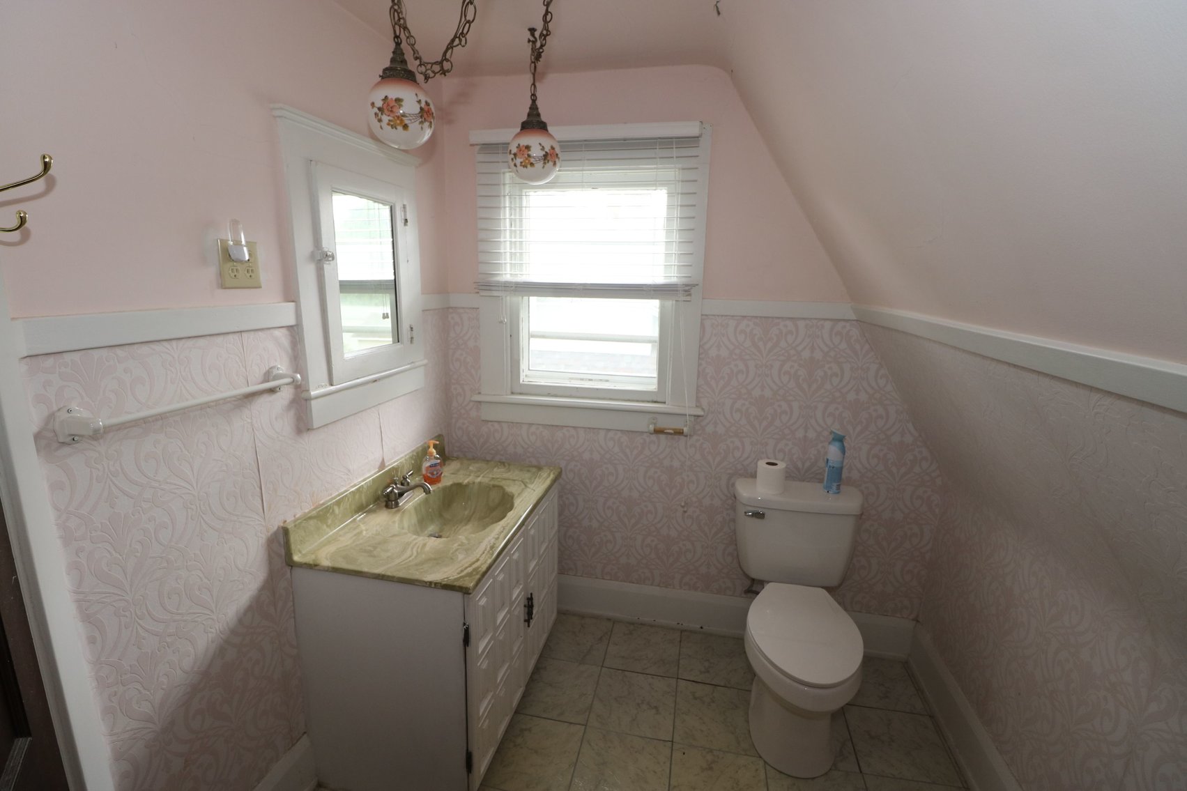 Image for MINIMUM BID AUCTION! $80,000 - 210 East Main Street