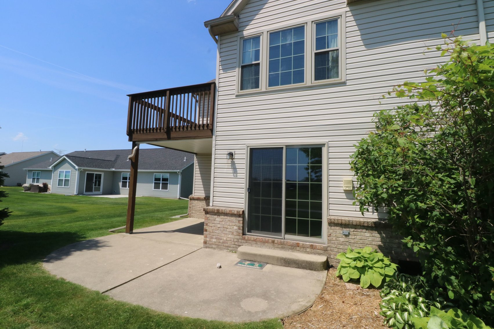 MINIMUM BID AUCTION! 175,000 1724 North Wynn Road