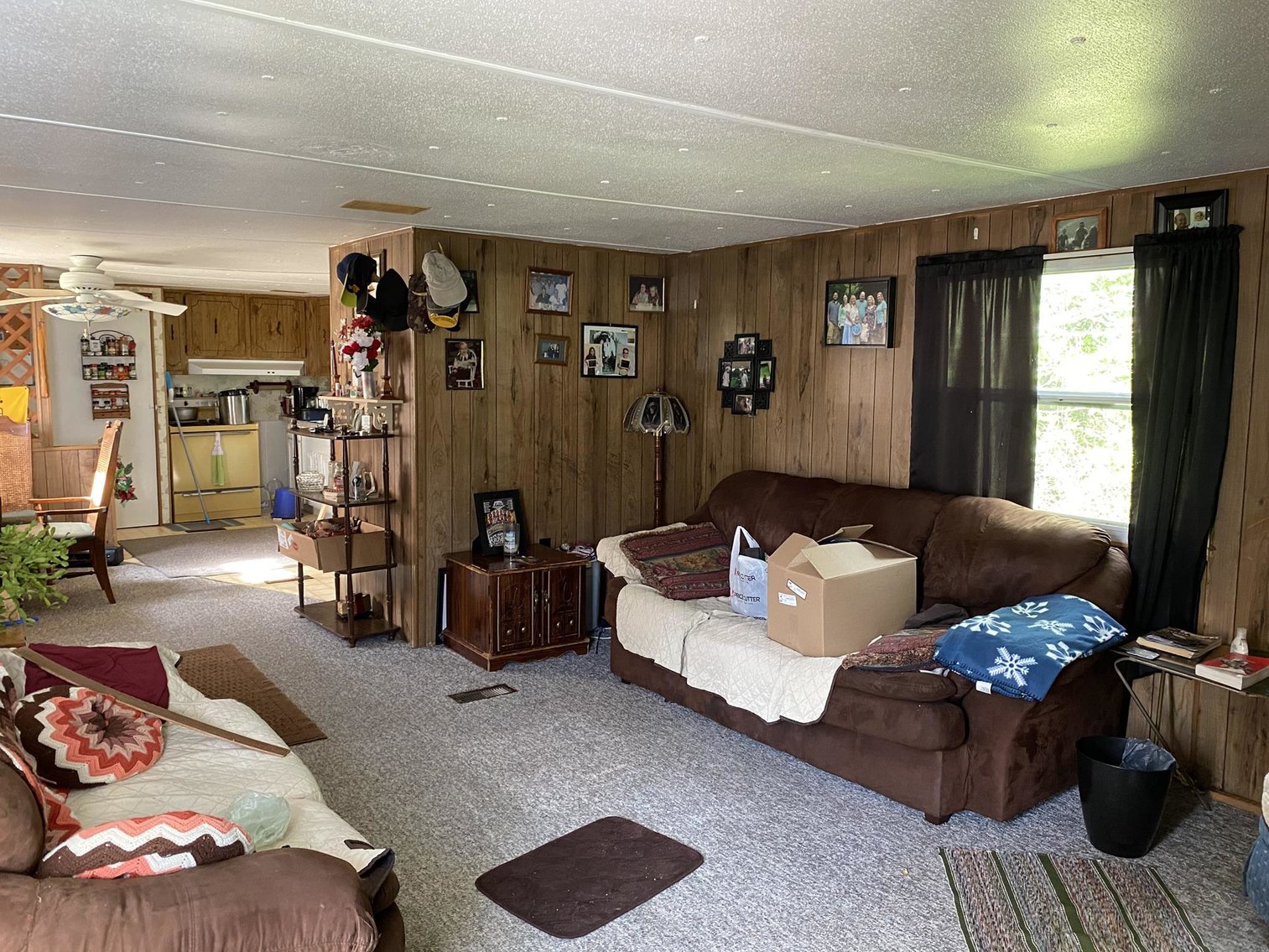 Image for Furnished Mobile Home Sold to the Highest Bidder