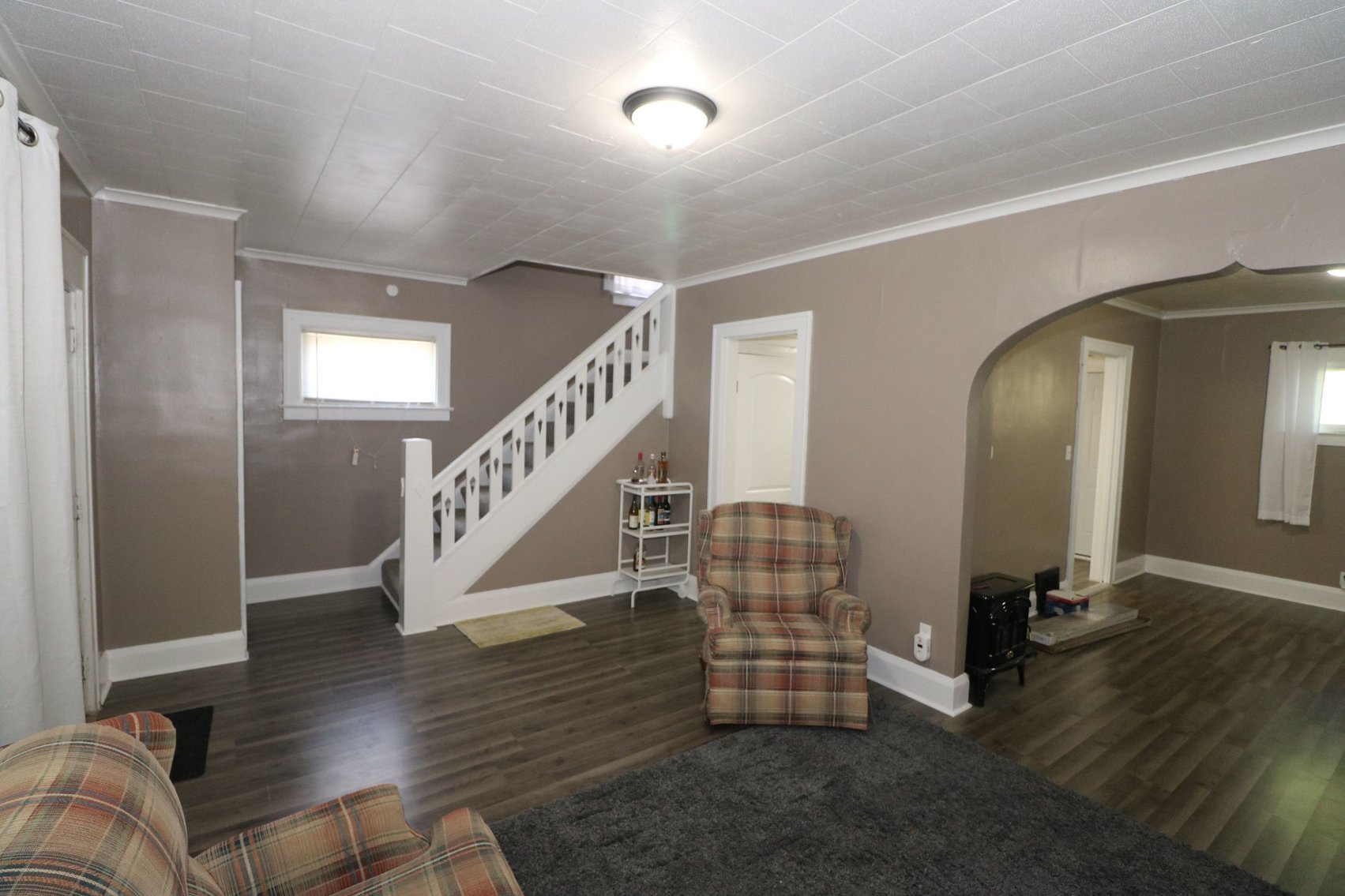 Image for MINIMUM BID AUCTION! $19,000 - 615 Waverly Avenue