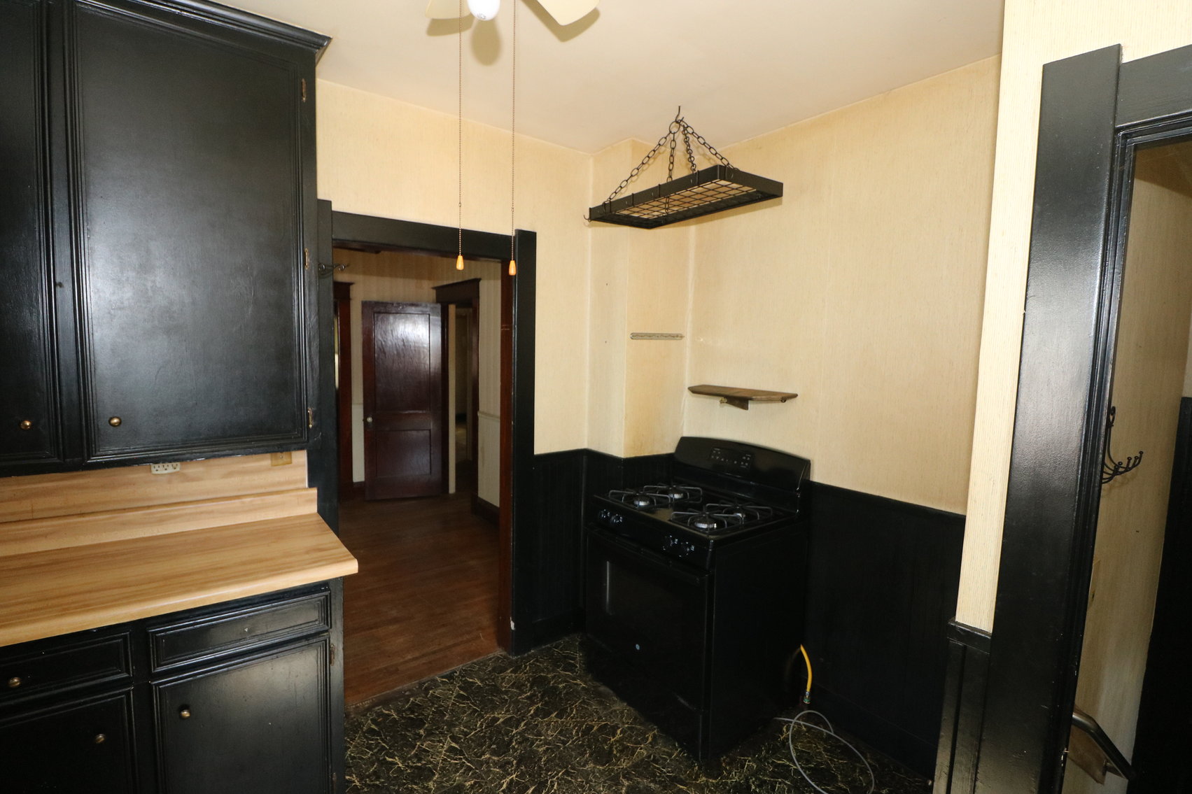 Image for ABSOLUTE AUCTION! - 729 Geneva Avenue