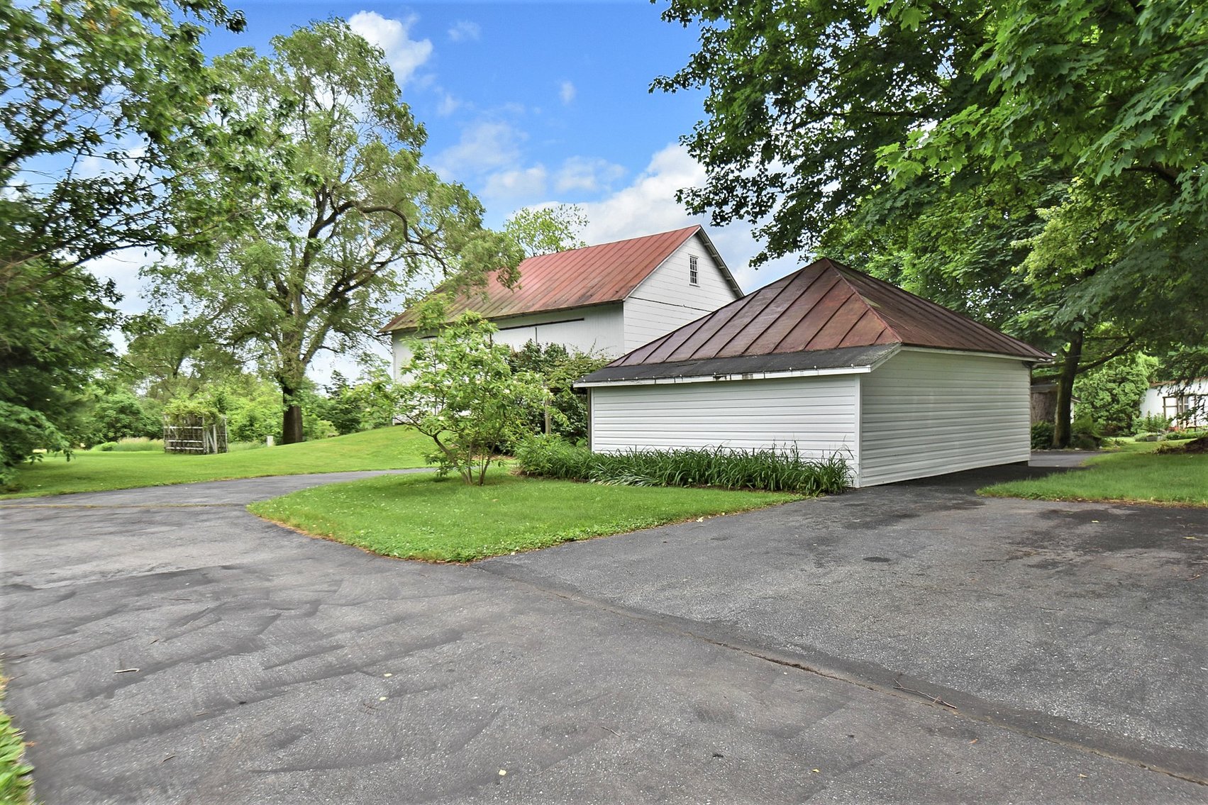 Image for 586 Laudermilch Road - Hershey, PA