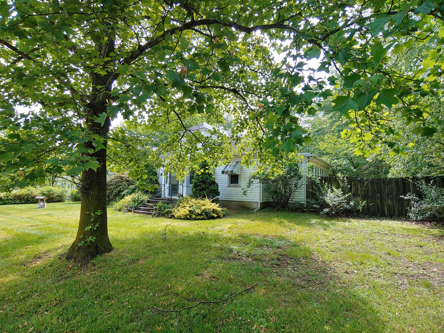 Image for 2 STORY VINYL SIDED 3 BR, 2 BATH HOME, 2 PARCELS, ZONED R-2, 2.24+/- ACRES PLUS REMAINING PERSONAL PROPERTY