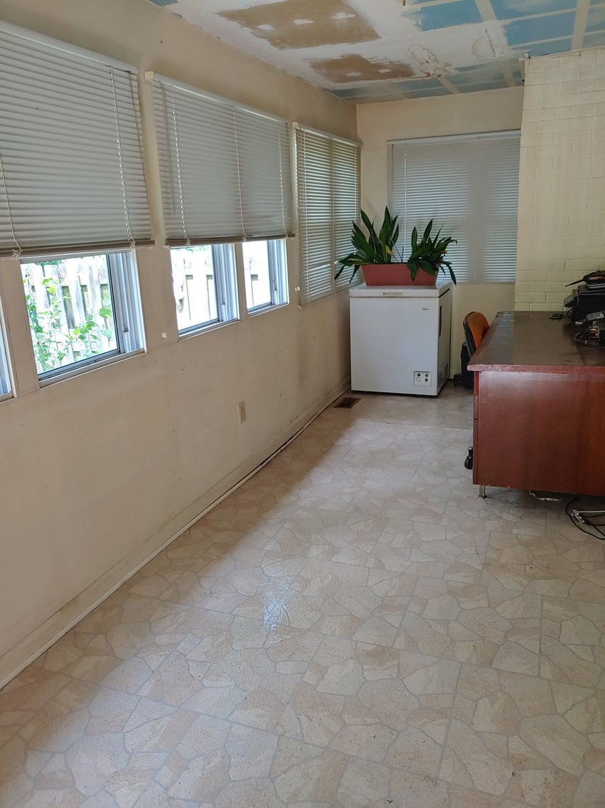 Image for 2 STORY VINYL SIDED 3 BR, 2 BATH HOME, 2 PARCELS, ZONED R-2, 2.24+/- ACRES PLUS REMAINING PERSONAL PROPERTY