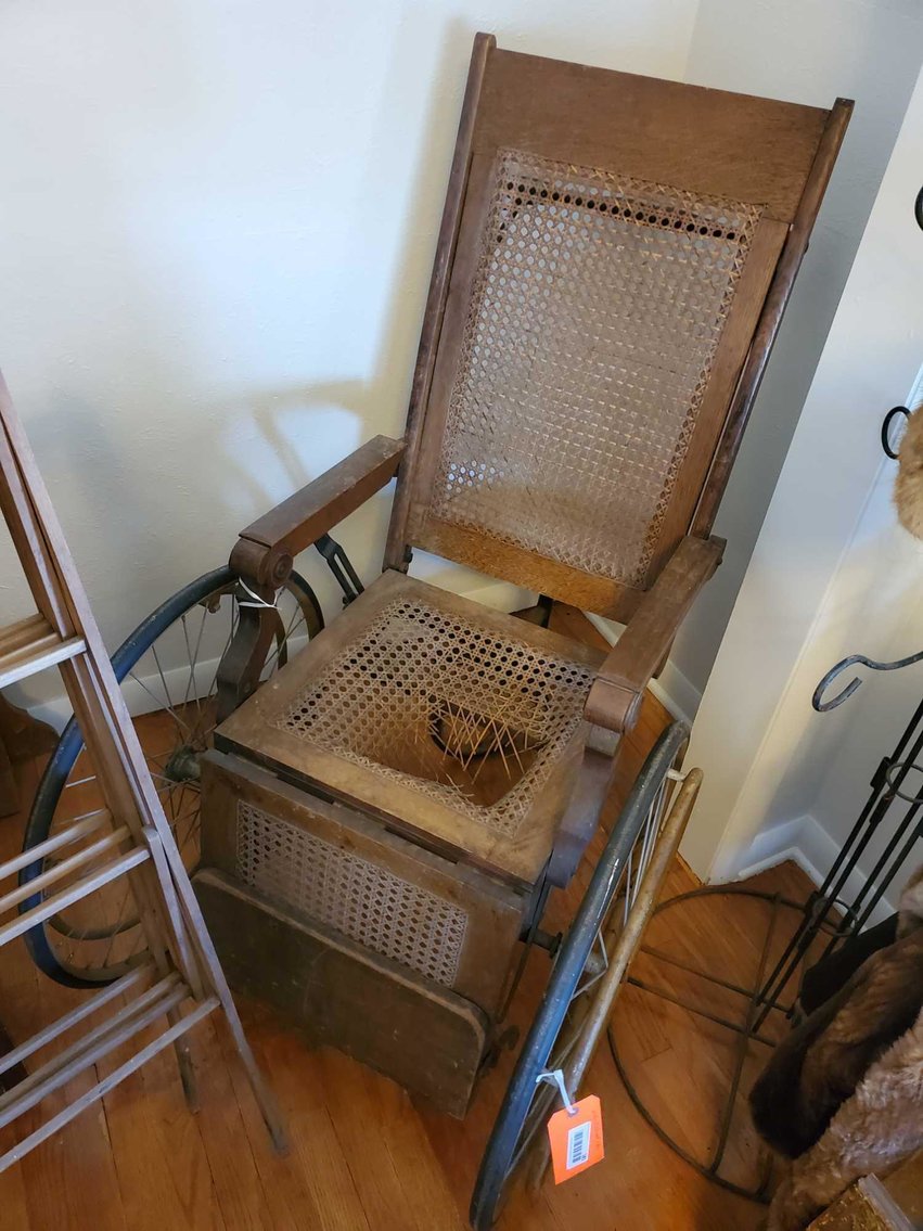 Image for Vehicles, Motorcycle, Ambulance,Furniture, Collectibles-Denmark